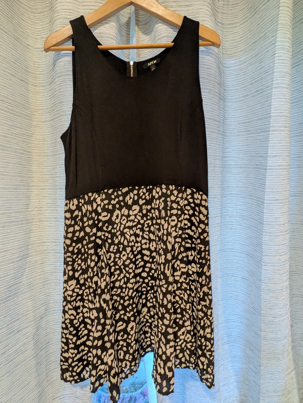 Apt. 9 Black Sleeveless Dress with Cream Animal Print Skirt - L